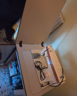 macchina da cucire singer+pozzetto