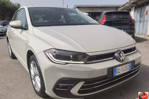 VOLKSWAGEN - Polo - 1.0 TSI Style