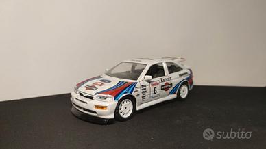 Modellino Ford Escort RS Cosworth