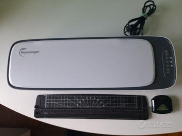 Plastificatrice accessoriata e con pacco fogli