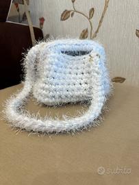 Borsa clutch a uncinetto