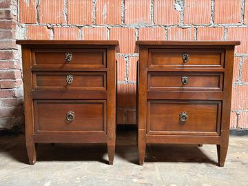 Comodini vintage in legno massiccio Arca Treviso