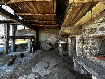 RUSTICO A COLICO