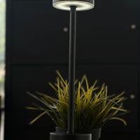 Lampada led senza fili ricaricabile