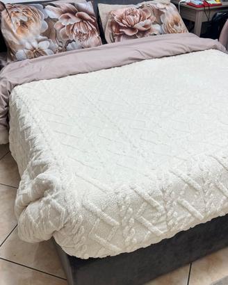 Letto contenitore matrimoniale