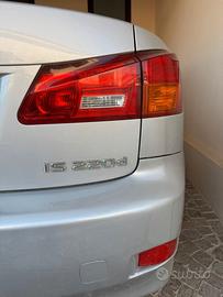 LEXUS IS 220d – 2007 – 125.000 km