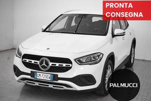 Mercedes-Benz GLA 180 d Automatic Business