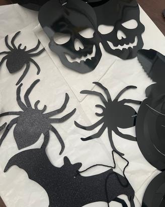 Lotto decorazioni Halloween in plastica resistente