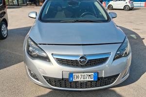 Opel Astra 2.0 CDTI 165CV Sports Tourer Cosmo Flee