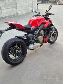 DUCATI STREETFIGHTER V4 2024