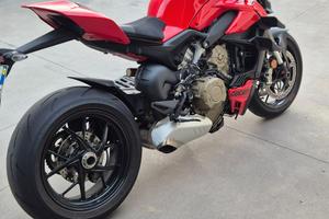 DUCATI STREETFIGHTER V4 2024