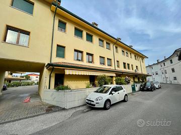 Luminoso appartamento bicamere pronto da vivere