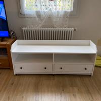 Porta televisione con ruote, mobile IKEA