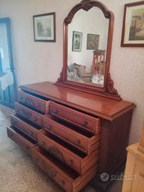 Cassettiera soggiorno con specchio