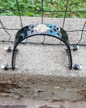 piastra antisvirgolo per Harley 