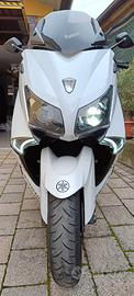 Yamaha T Max 530 - 2012