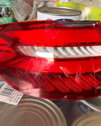 Fanale posteriore sx lato guida esterno