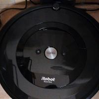 Robot aspirapolvere iRobot Roomba e5