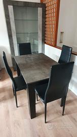 tavolo e 4 sedie