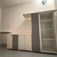 Mobile multiuso – bianco e grigio