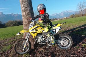 Suzuki Rm65