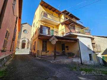 4 LOCALI A CASTEL BOGLIONE