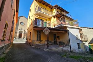 4 LOCALI A CASTEL BOGLIONE