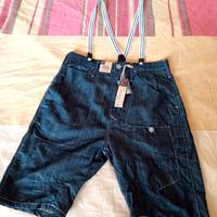 Bermuda da bambino jeans neri con bretelle