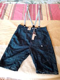 Bermuda da bambino jeans neri con bretelle