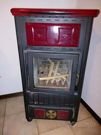 Stufa a legna in ceramica