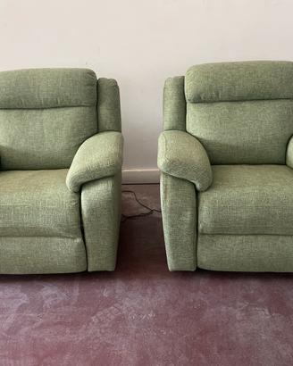 Divano 3 posti piu 2 poltrone relax elettriche
