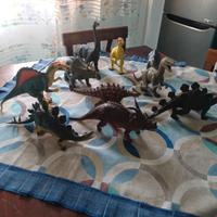 collezione Dinosauri misura media