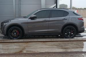 alfa romeo  Stelvio 