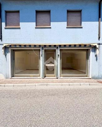 NEGOZIO A MUZZANA DEL TURGNANO