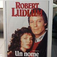 Un nome senza volto di R. Ludlum