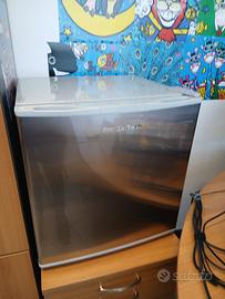 Mini freezer silver