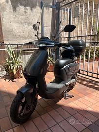 Scooter elettrico super soco