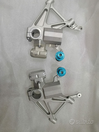 Piedini radiali forcelle ohlins modello FG 8903