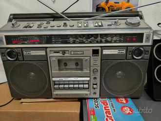 BOOMBOX HITACHI -8190E  			