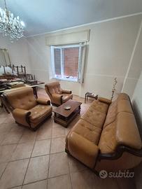 Divano 3 posti con 2 poltrone