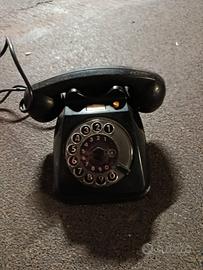 Telefono nero vintage