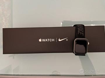 Apple Watch serie 4 Nike +