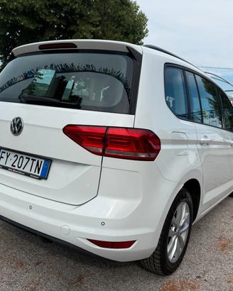 "PERFETTO" Volkswagen Touran 1.6 TDI 115 CV Exec