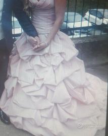 Abito sposa rosa