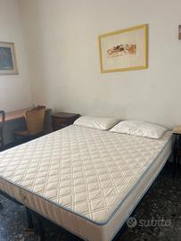 Stanza a studentesse