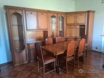 Arredo sala pranzo anni 70