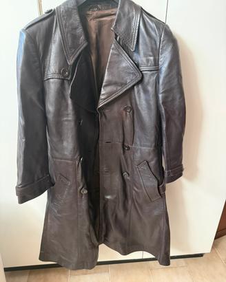 Trench in pelle