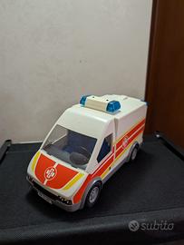 Ambulanza Playmobil