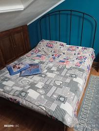 Letto con doghe
