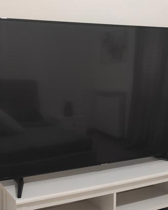 Smart TV Samsung 65” LED – Difetto allo schermo
